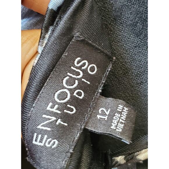 En Focus Studio Women's Black & White Round Neck Sleeveless Knee Length Dress 12 - Picture 8 of 10